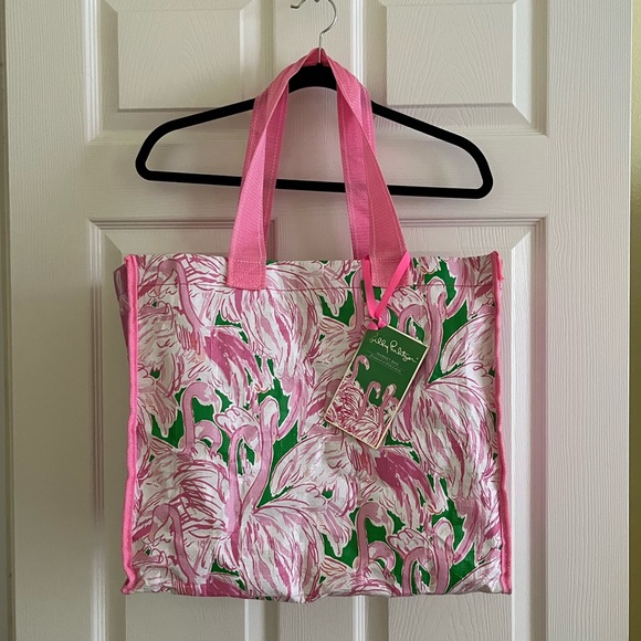 Lilly Pulitzer Handbags - *FINAL SALE* Lilly Pulitzer Pink Colony Flamingo Market Bag